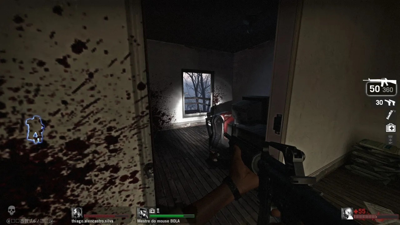 Left 4 Dead — кадр 1